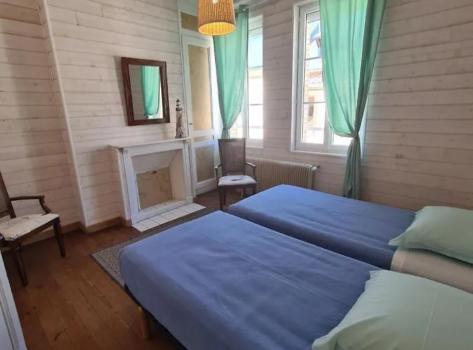 Maison De Pecheur Typique Proche *